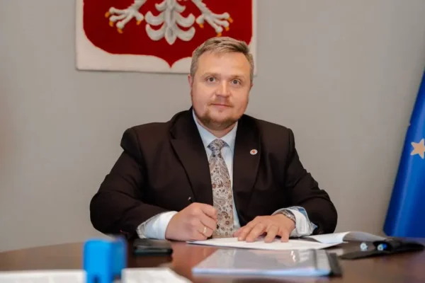Gmina Jaraczewo modernizuje remizy OSP – fotowoltaika i docieplenie dachów