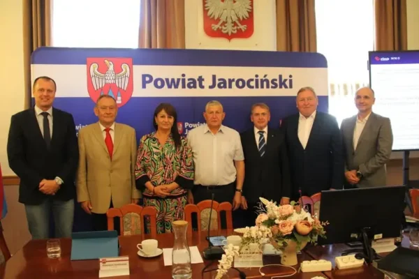 Jednogłośne absolutorium i wotum zaufania dla Zarządu Powiatu Jarocińskiego