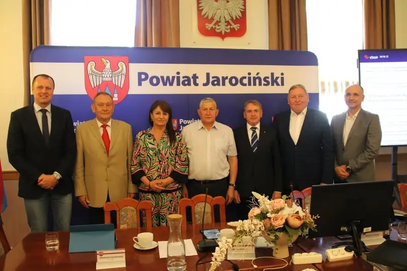 Jednogłośne absolutorium i wotum zaufania dla Zarządu Powiatu Jarocińskiego