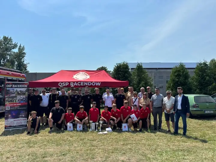 OSP Racendów triumfuje w Gminnych Zawodach Sportowo-Pożarniczych w Parzewie