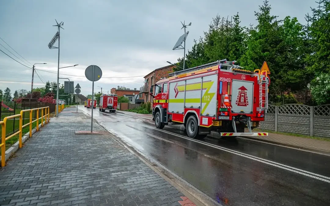 OSP Jaraczewo podsumowuje ostatnie interwencje: kolizje, pożary i pomoc medyczna