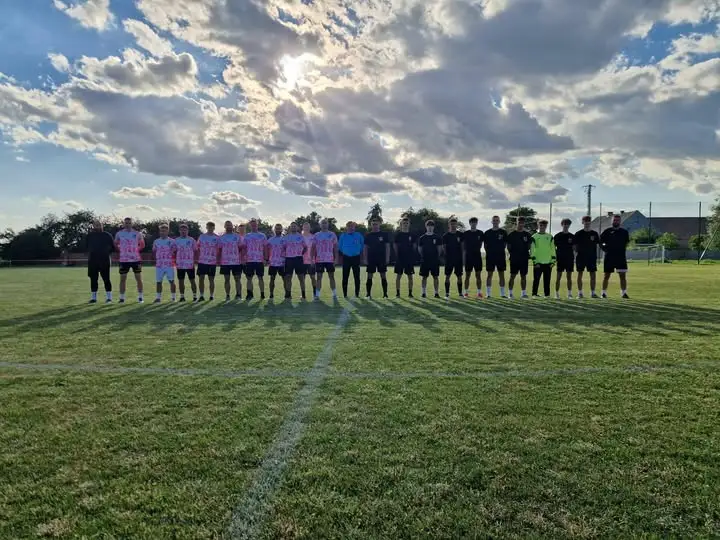 Sparing Hooligans Team na boisku KS Parzew – nowe doświadczenie dla zawodników