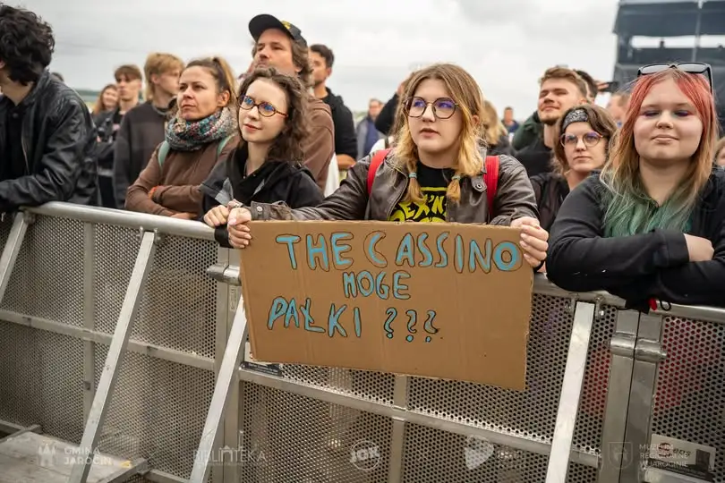 The Cassino i Krzysztof Zalewski na Jarocin Festiwal – relacja z Białej i Czarnej Sceny