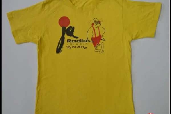 Ja-Radio w Jarocinie: historia pierwszej lokalnej rozgłośni i pamiątki w Spichlerzu Polskiego Rocka