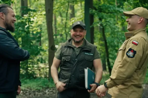 Strażak, leśnik i rugbysta w jednym filmie – jak łączą codzienność z ekologią?