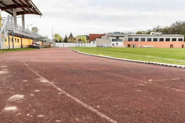 Jarocin: wybrano wykonawcę nowej bieżni lekkoatletycznej. Inwestycja za 2,5 mln zł