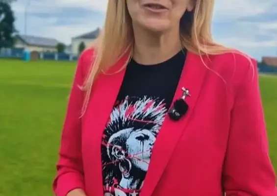 Muzyczne zakończenie lata w Jarocinie: Natalia Kukulska i Julia Wasielewska na boisku przy Maratońskiej