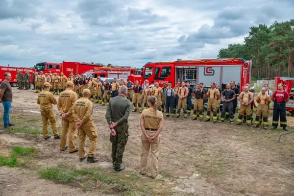 Ćwiczenia TAMA-26 w Żółkowie: strażacy i służby doskonalili współpracę