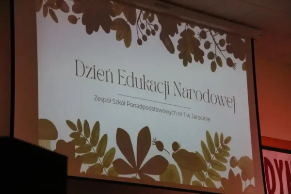 Dzień Edukacji Narodowej w powiecie jarocińskim – ślubowania i podziękowania dla nauczycieli